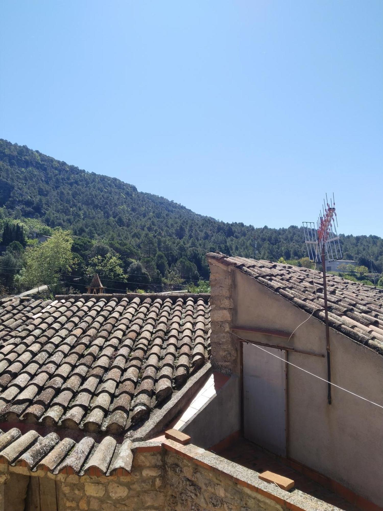 El Refugi Hostel Arboli Exterior foto